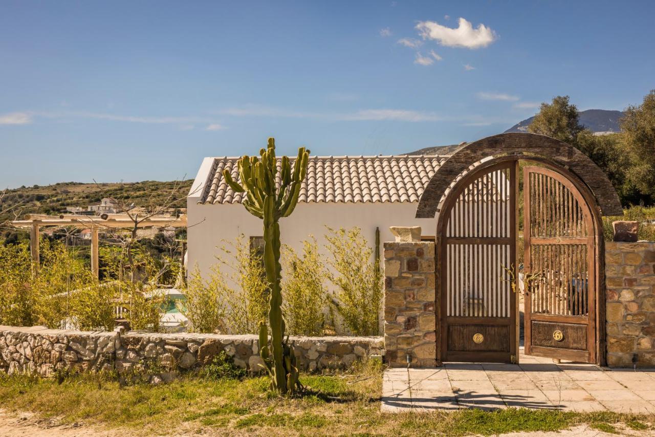 Spathes Suites Kefalonia - Luxury Suites Ratzaklíon Buitenkant foto