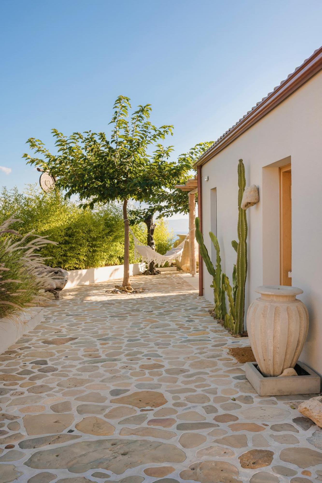 Spathes Suites Kefalonia - Luxury Suites Ratzaklíon Buitenkant foto